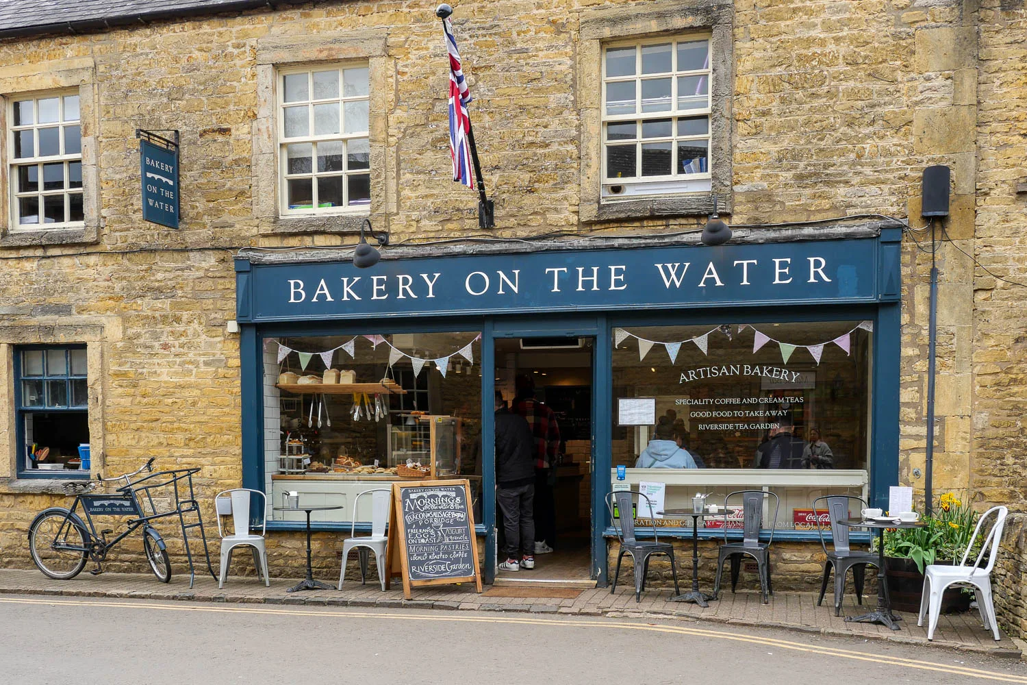 Bakery on the water boulangerie Bourton-on-the-Water