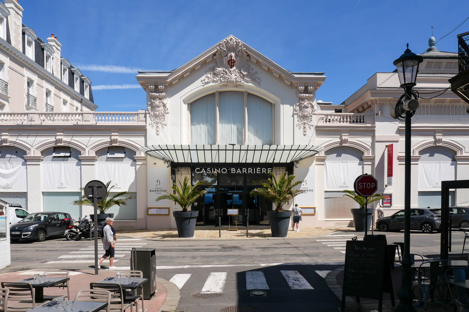 Casino barrière Dinard façade art déco bd Wilson