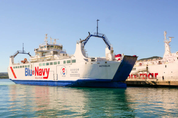 Ferry Italie Ile d'Elbe compagnie Blu Navy et Toremar